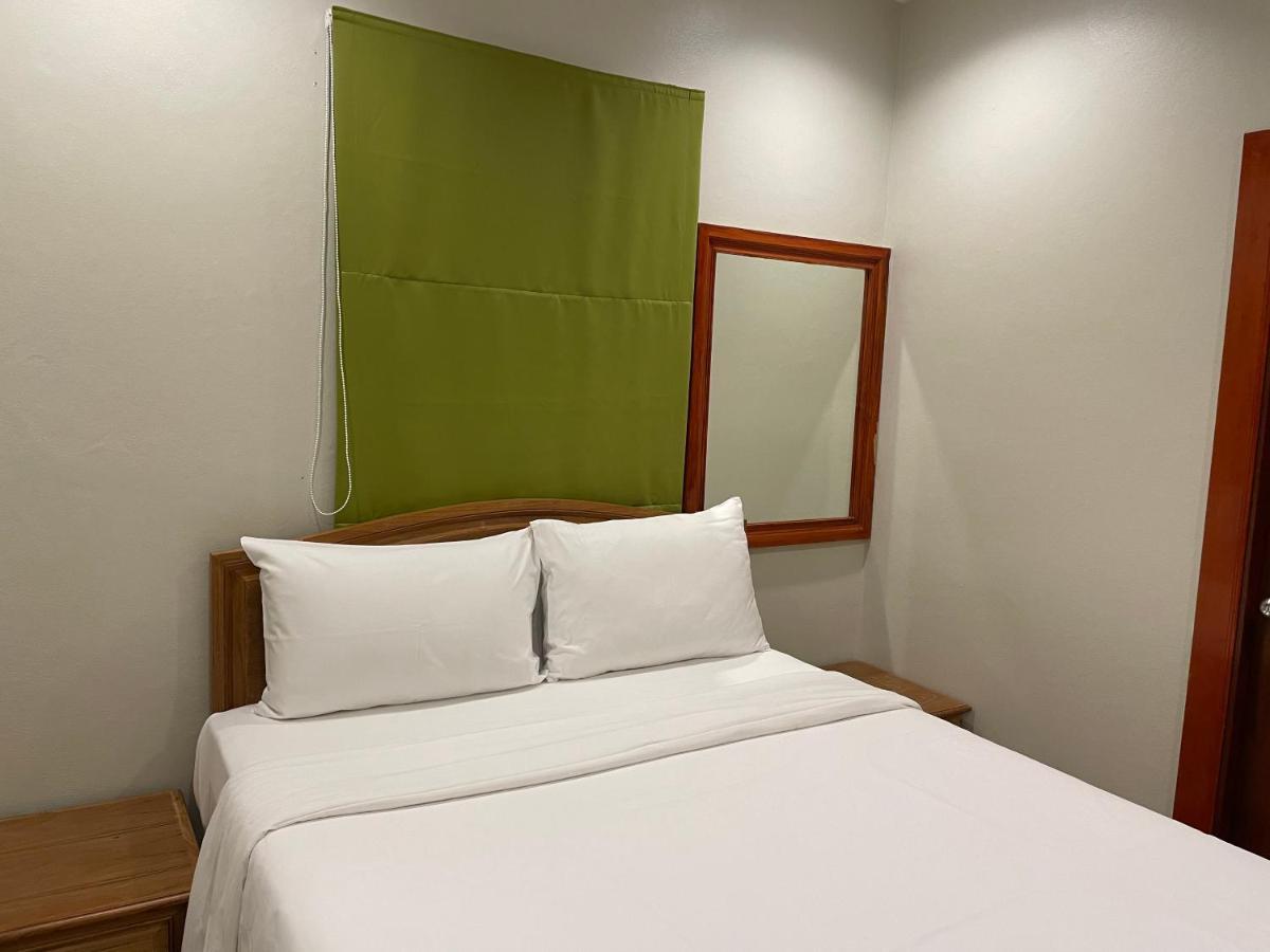 The Pace Phuket Boutique Resort Rawai Екстериор снимка