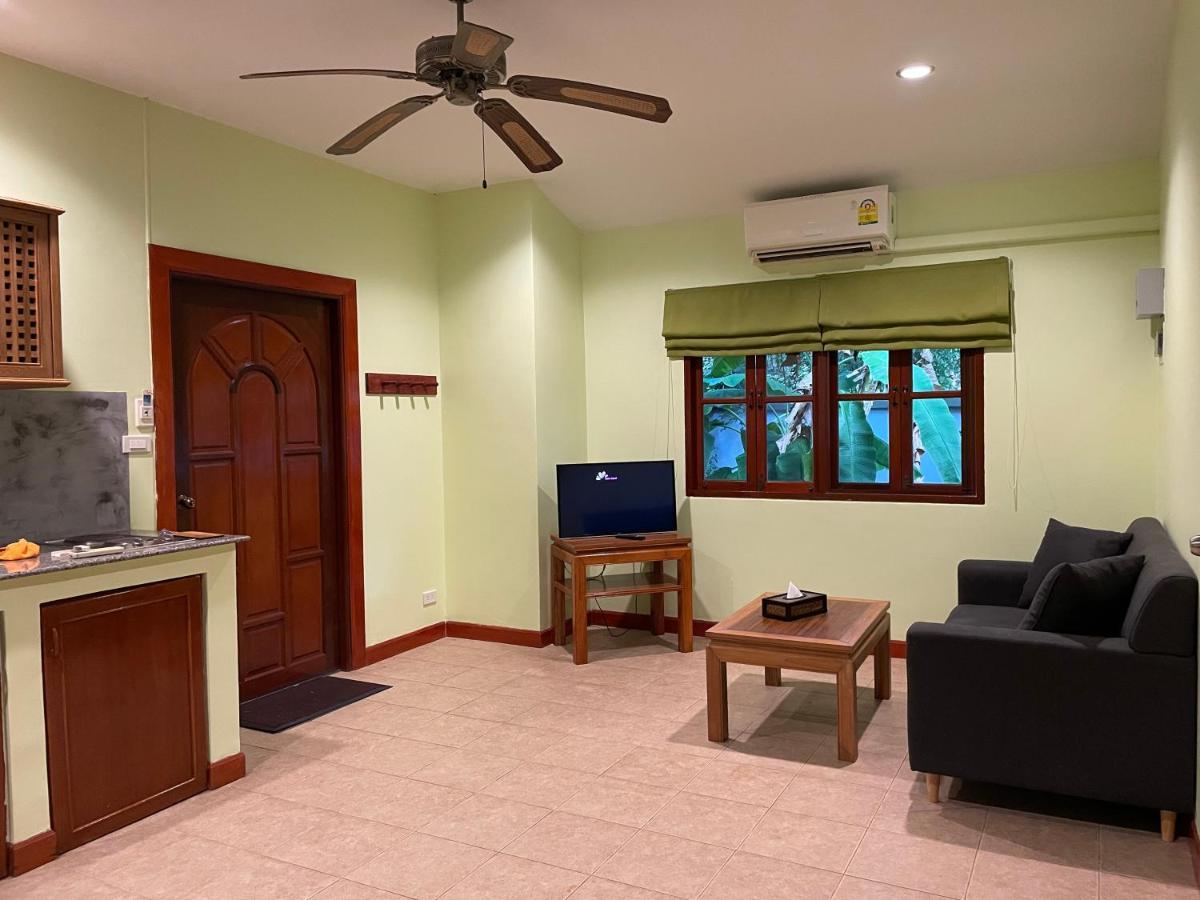 The Pace Phuket Boutique Resort Rawai Екстериор снимка